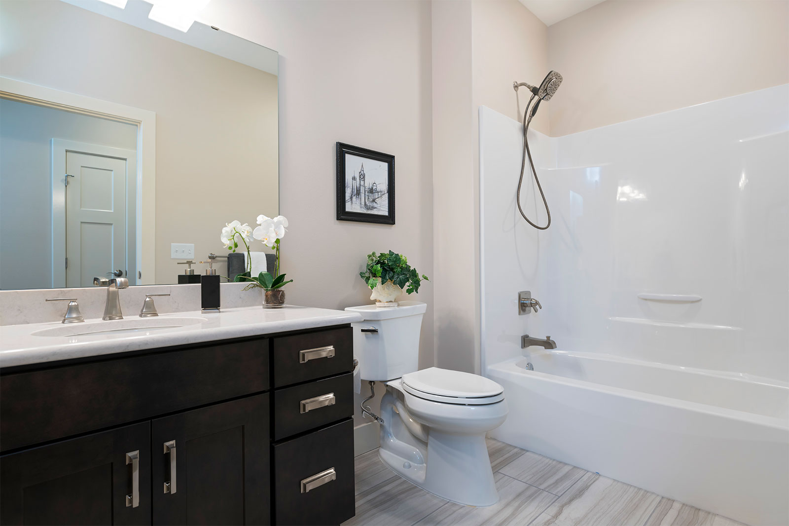 A luxury bathroom photo taken at the Villas at Blystone in Monclova, Ohio, constructed by the team at Miller Diversified